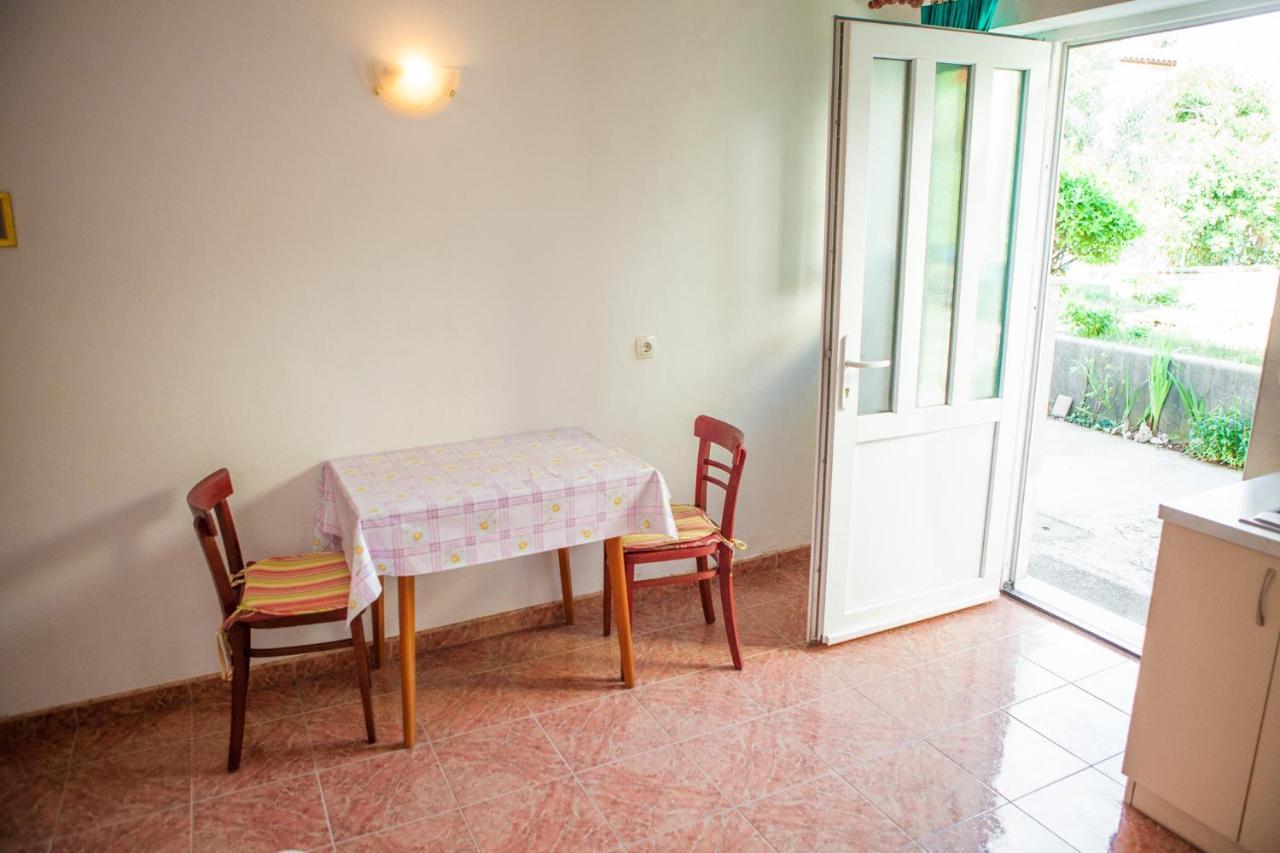 Apartments Alma Novalja Bagian luar foto