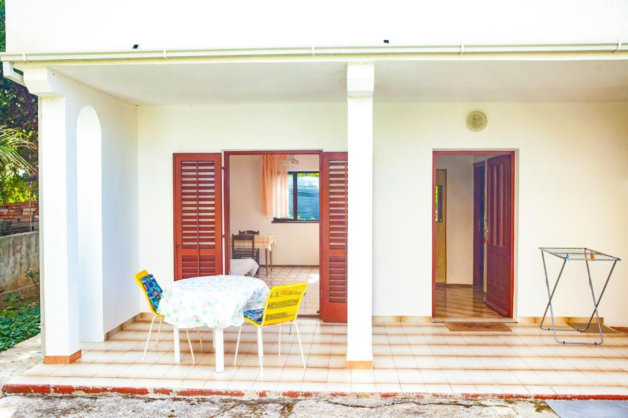 Apartments Alma Novalja Bagian luar foto